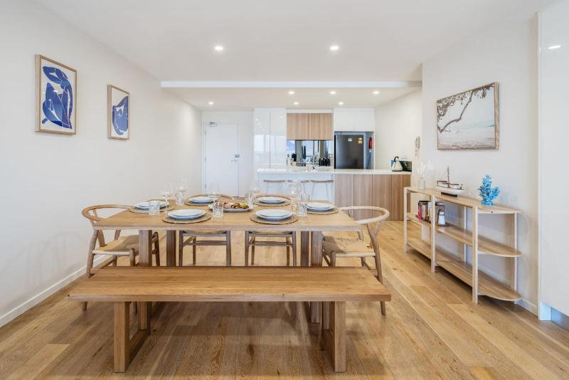 Azure Oceanside Apartment at Kings Beach - image 18