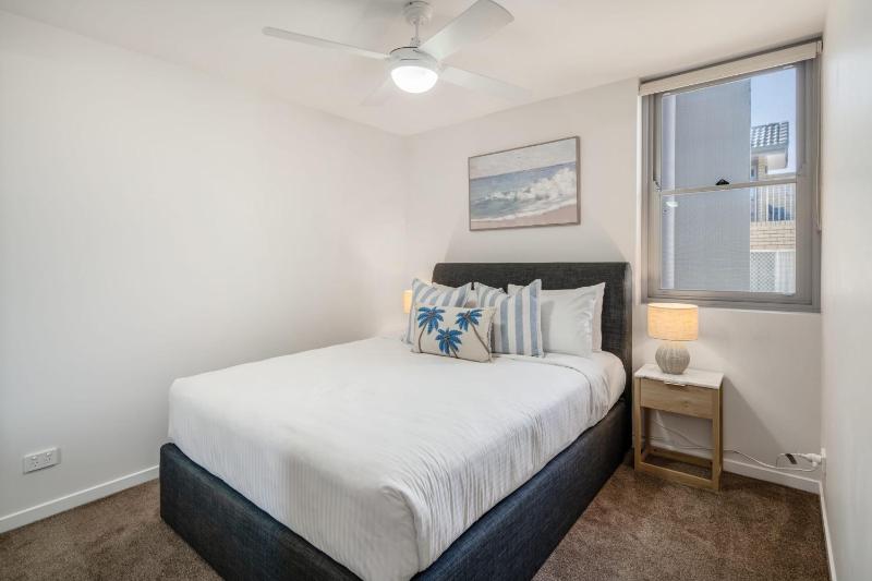 Azure Oceanside Apartment at Kings Beach - image 14