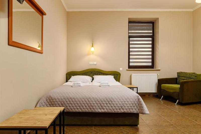 Superior King Room image 1