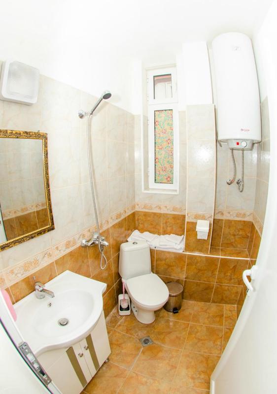 Double or Twin Room with Balcony image 3
