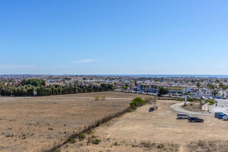HE Vista Golf- Villamartin - image 17