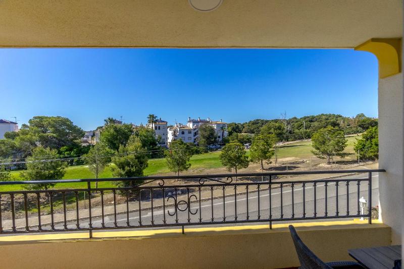 HE Vista Golf- Villamartin - image 9