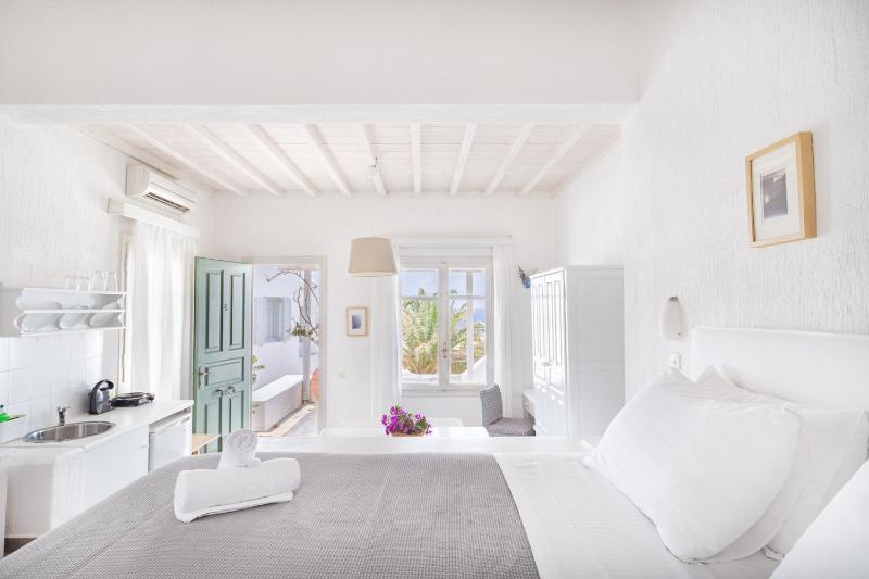 Fos Apartments Mykonos - image 1