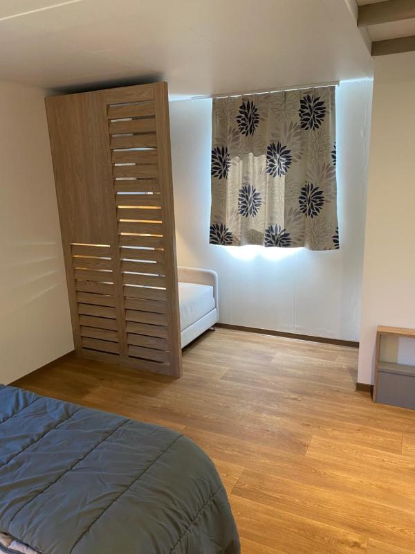 Mobile Home image 2