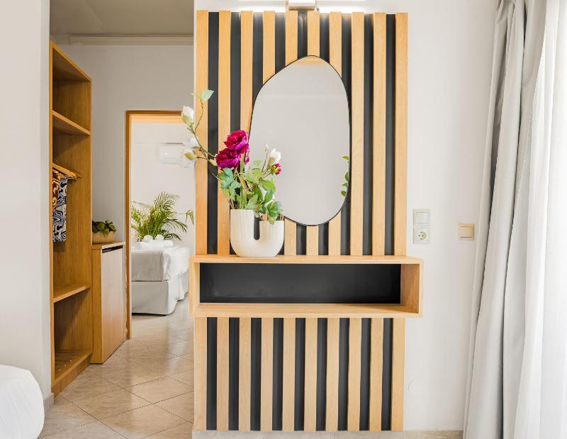 1-Bedroom Apartment image 3