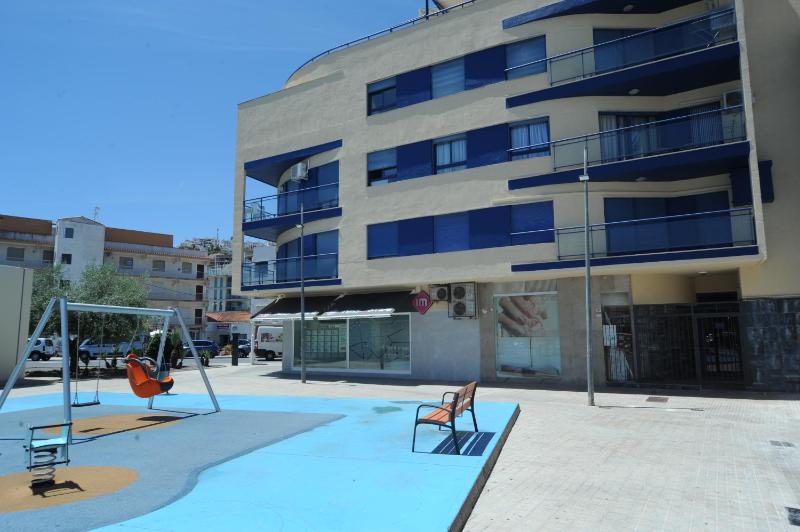 Dos Bahías Orangecosta - image 18