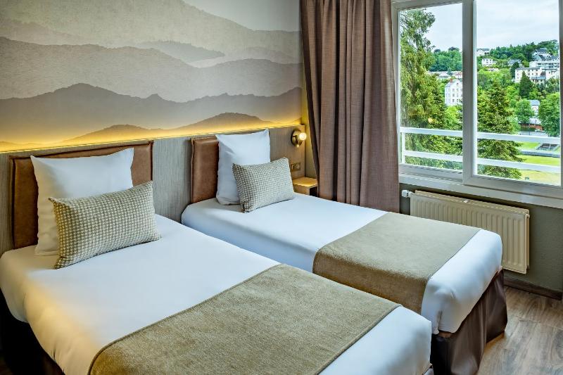 Double or twin comfort room image 3