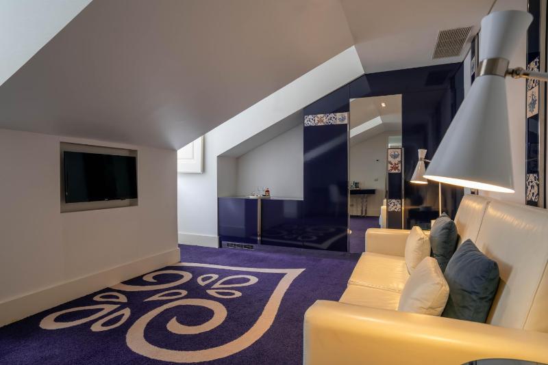 Suite image 4