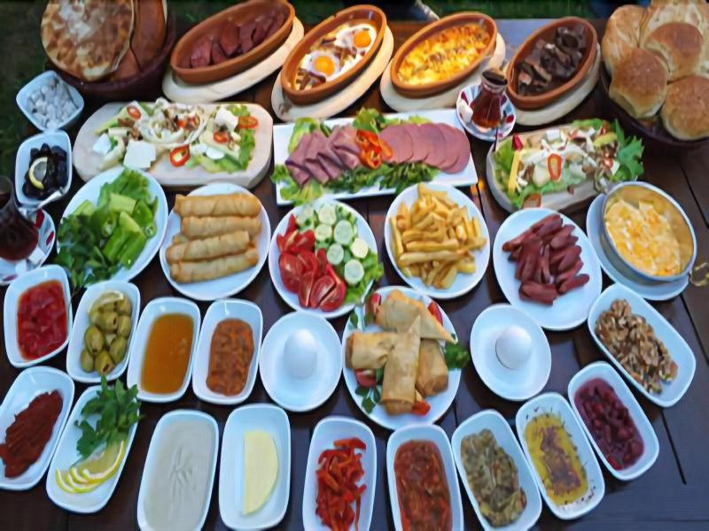 King Suite with Lake View image 2