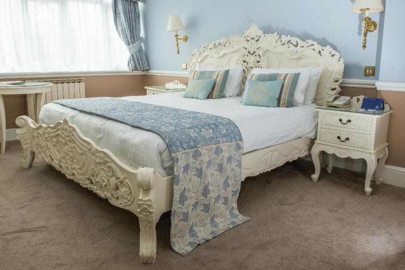Manor House Superior Room image 1