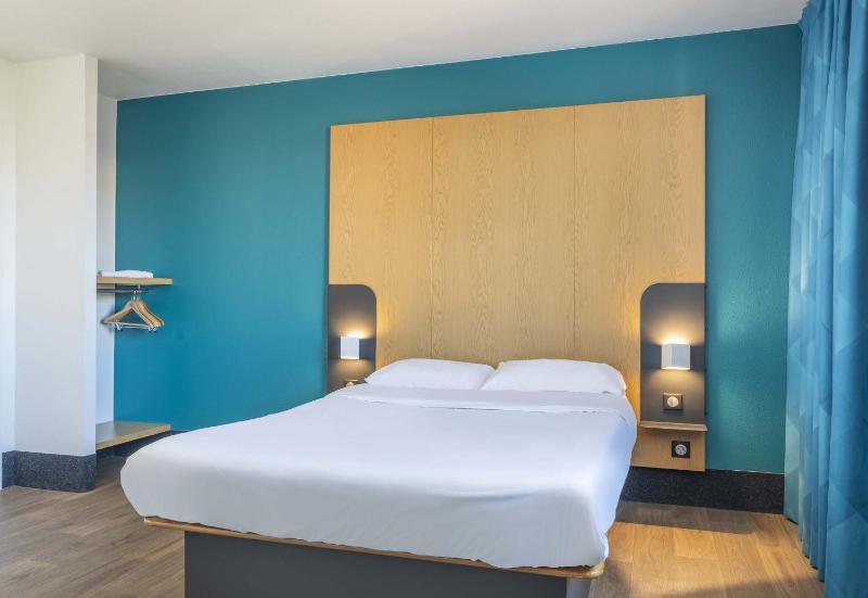 Double Room - Disability Access image 1