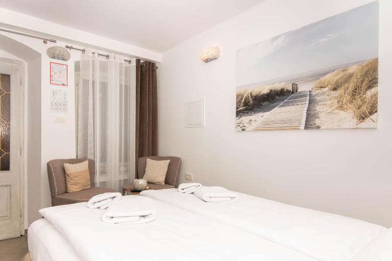Double Room - Annex image 4