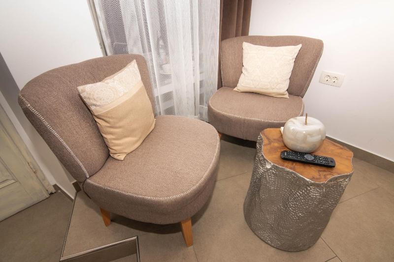 Double Room - Annex image 2