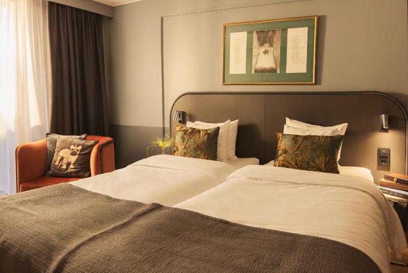 Classic Double or Twin Room image 1
