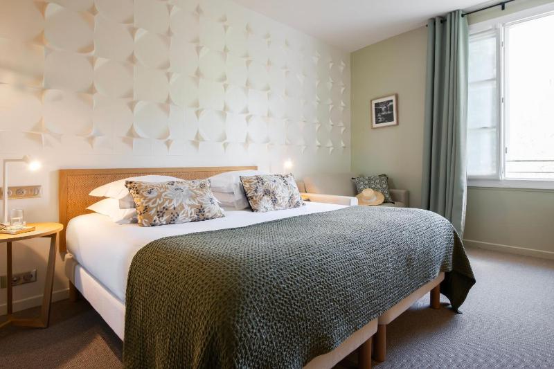 Junior Suite image 1