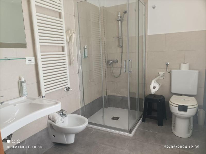 Hotel Okinawa - image 3