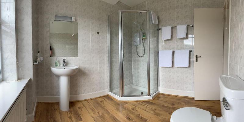 Superior King Room image 2