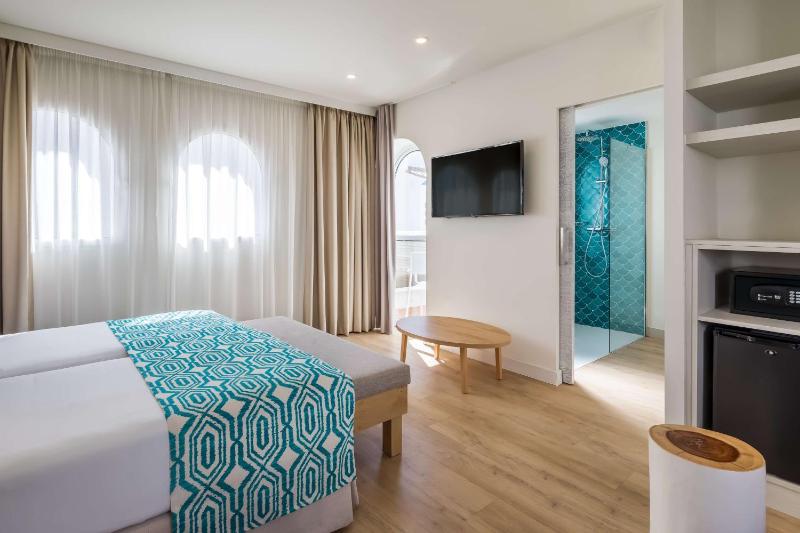 Superior Room  image 4