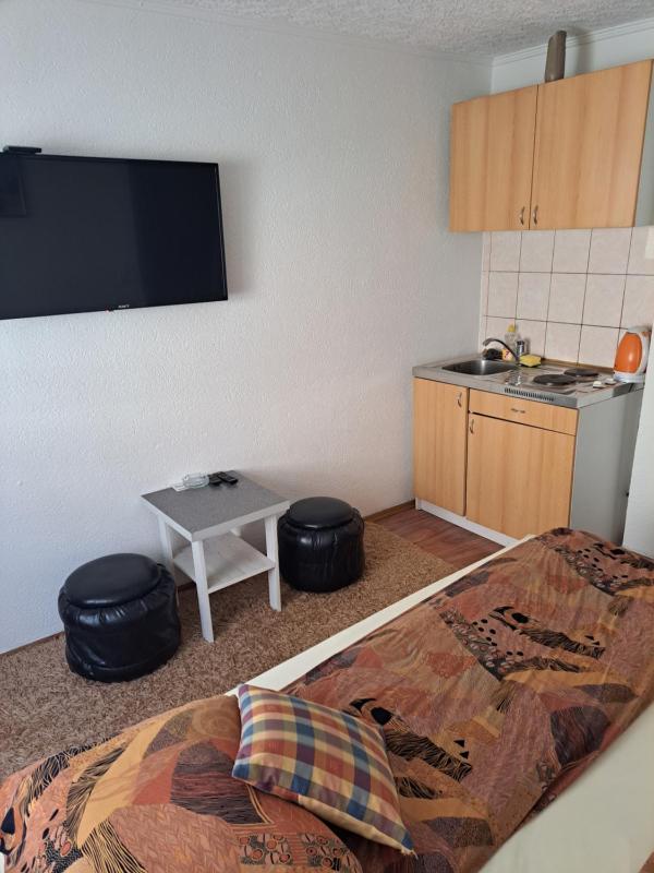 Deluxe Double or Twin Room image 3