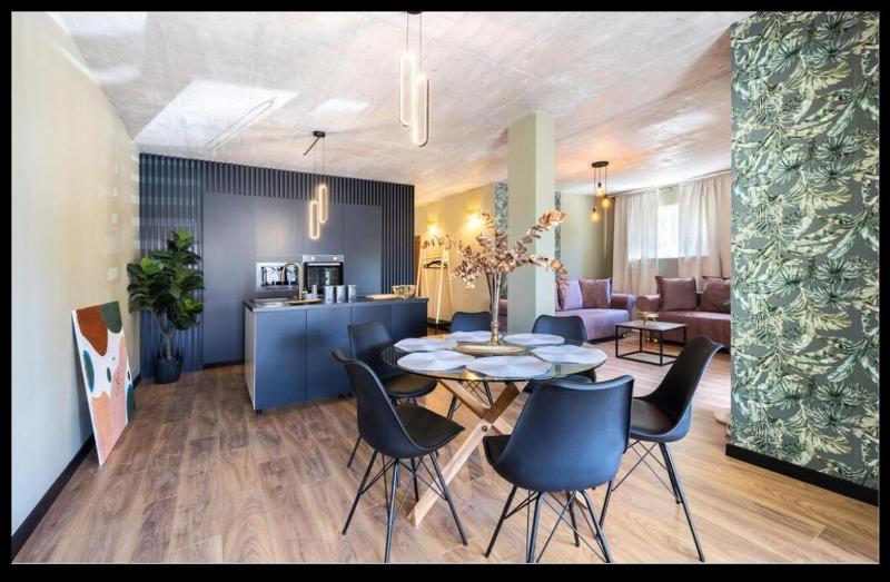 Luxury Apartments with Private Pool and Sauna or with jacuzzi near Split  Sea View - image 10