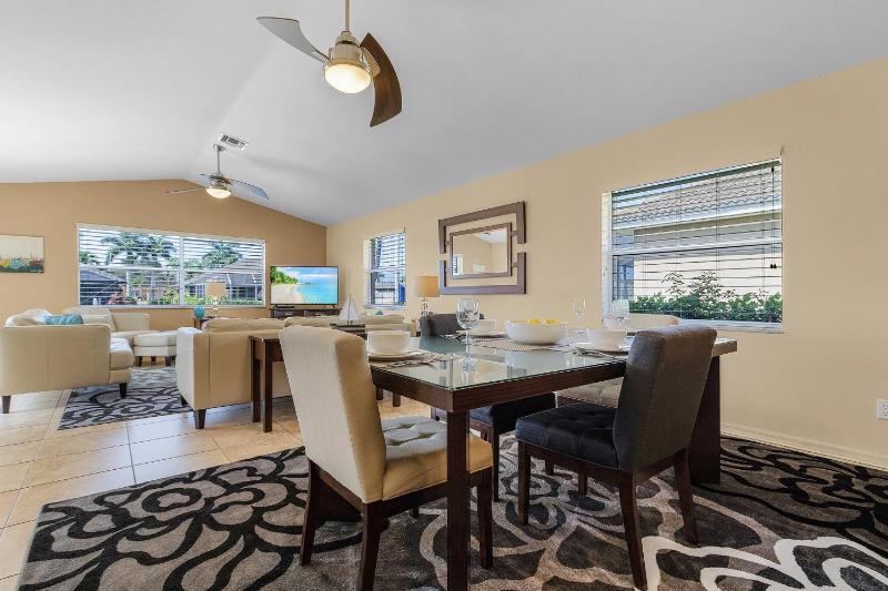 Key Largo SW Cape - waterfront private home locally owned & managed fair & honest pricing - image 31