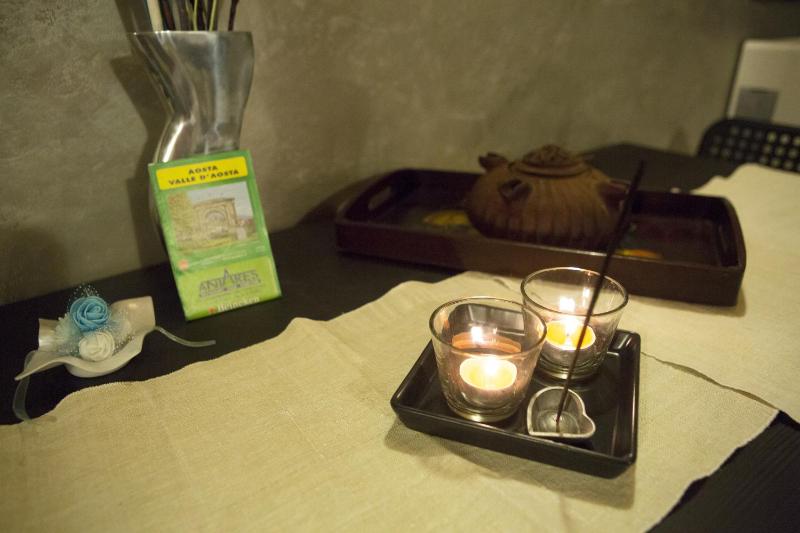 Studio Apartment image 3