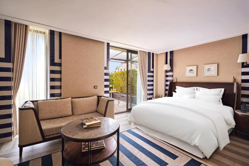 Friends Suite with Two Bedrooms image 1