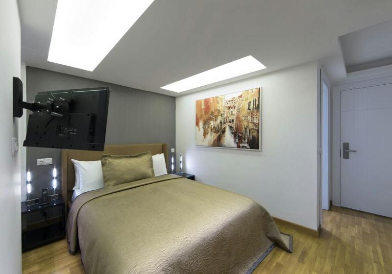 Connected Family Suite image 3