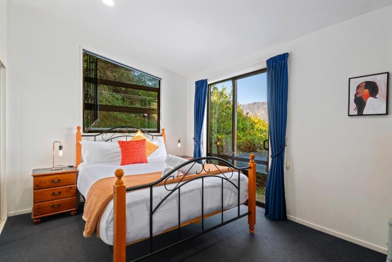Goldfield Holiday Home - image 5