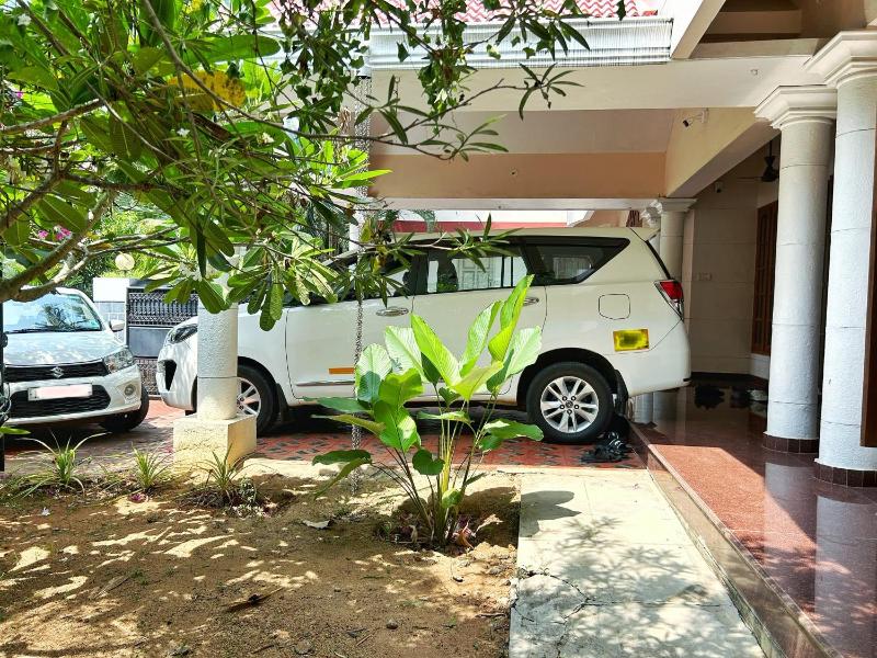 La Casa Trivandrum 4 BHK AC Luxury Villa at City Centre Just 5 kms from Airport & 3 Kms to Trivandrum Railway Station - image 25