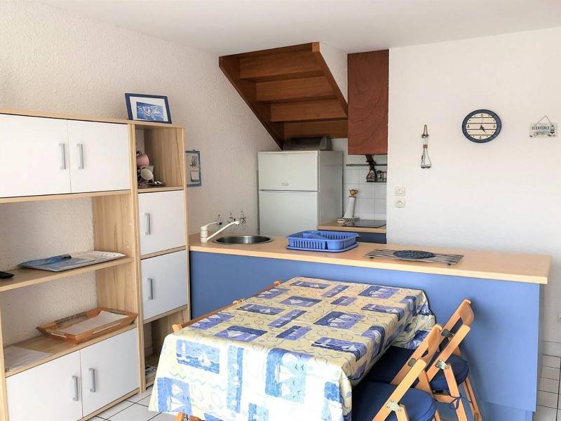 Appartement mansardé avec terrasse à 100m de la Plage St-Guirec Ploumanac'h - FR-1-368-161 - image 10