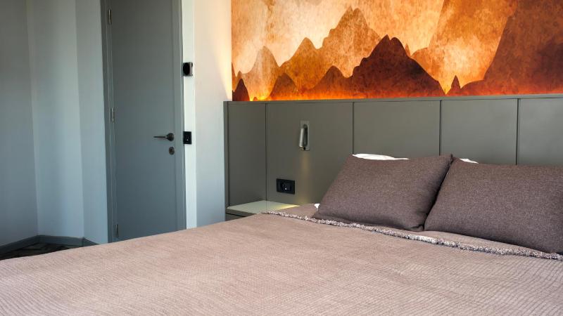 Family Room image 2