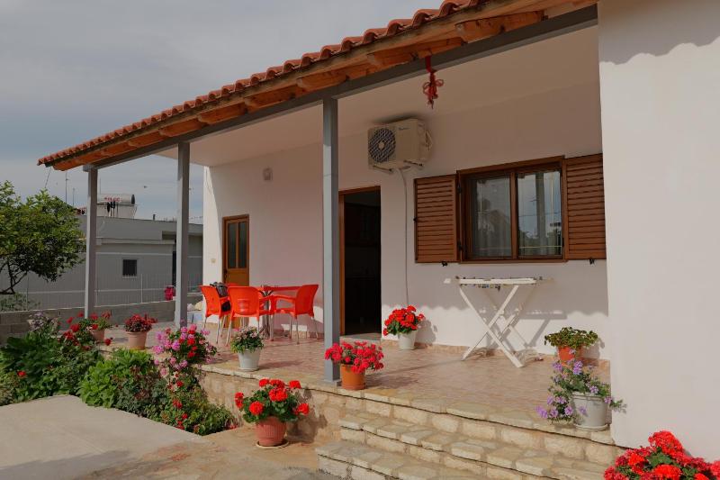 Brahimi Guest House - image 3