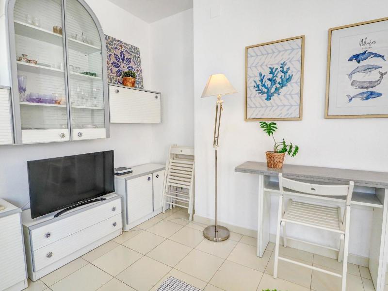 Llopart Apartment by Hello Homes Sitges - image 8