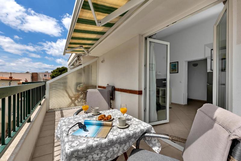 Apartmani Vanda - image 16