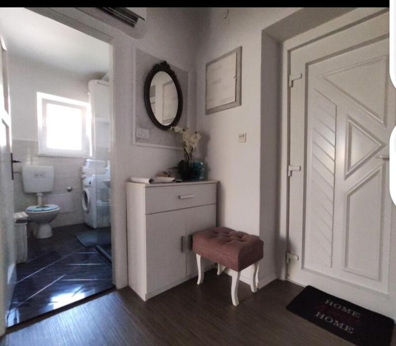 Apartment in Split with balcony air conditioning W-LAN washing machine 4656-1 - image 14