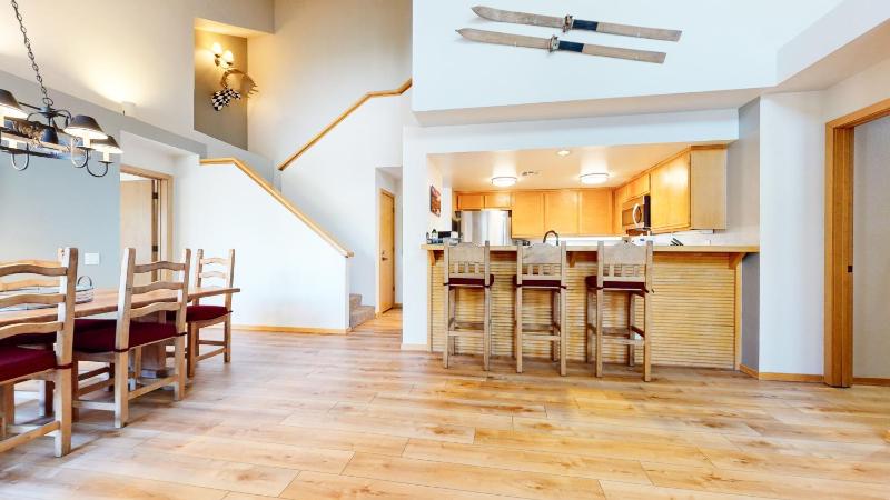 Snowcreek V #874 condo - image 13