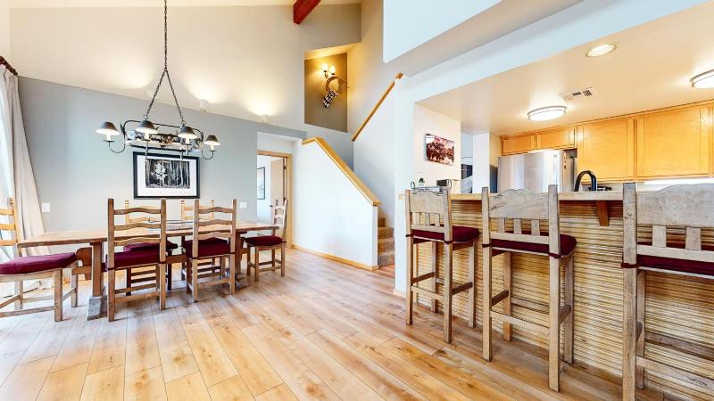 Snowcreek V #874 condo - image 32
