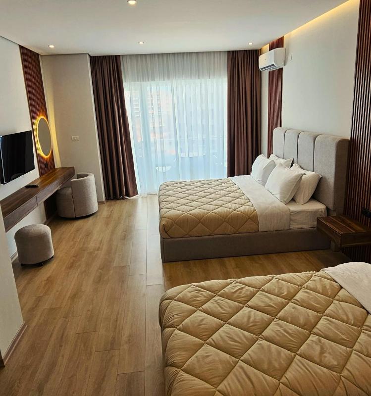 Standard Triple Room image 1