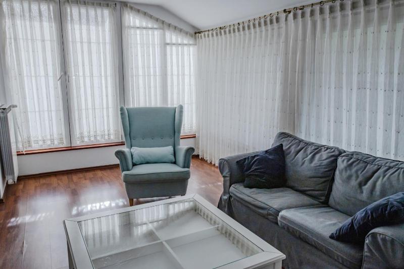 Three-Bedroom Suite image 3