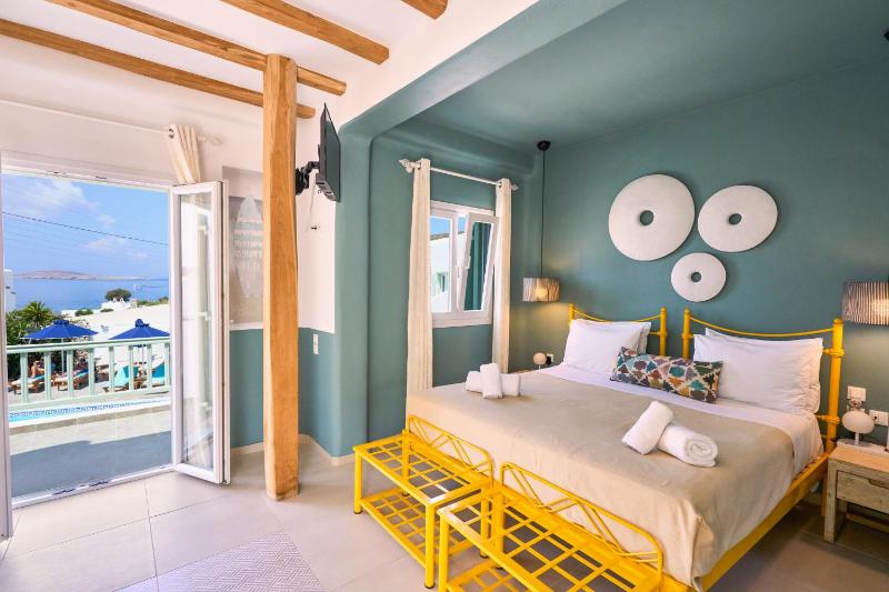 Superior Double or Twin Room with Sea View image 1