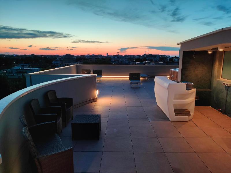 Wally Residence - image 7