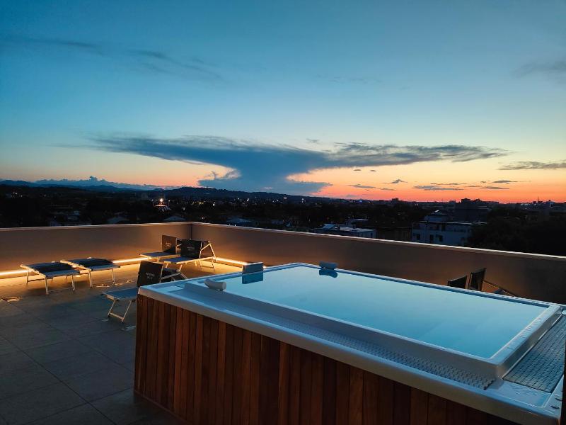 Wally Residence - image 31