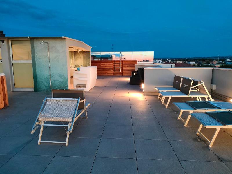 Wally Residence - image 24