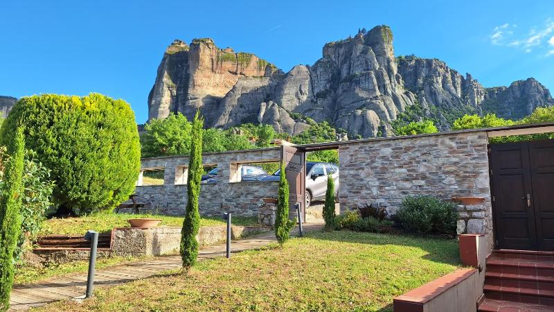 Superior Double Room Meteora view image 1