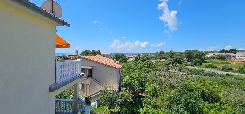 Apartment with Balcony image 2