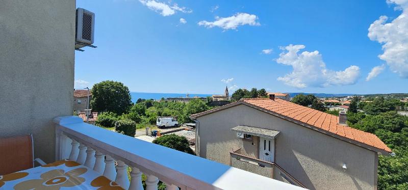 Apartment with Sea View image 4
