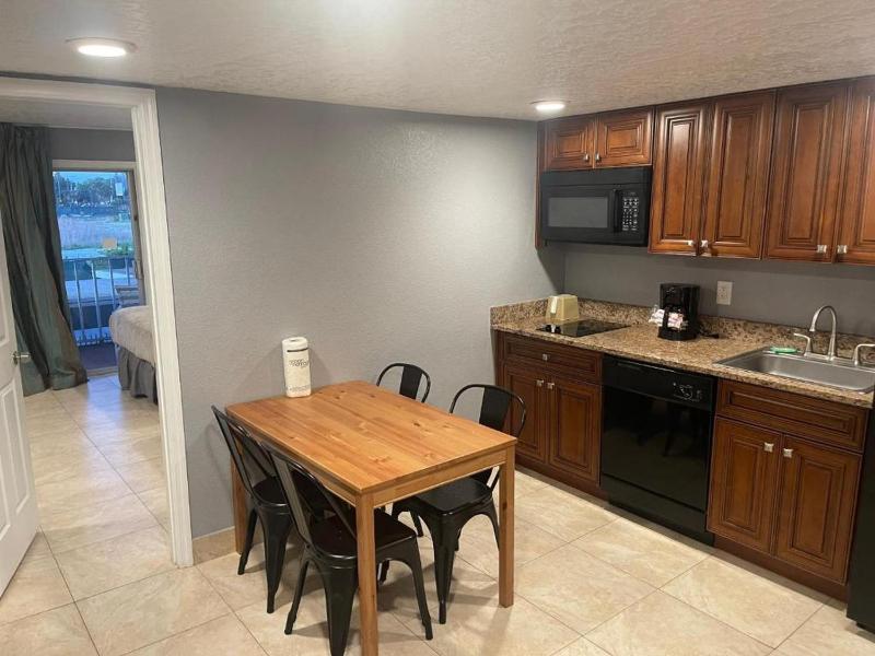 One-Bedroom Villa image 3