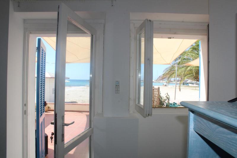 Double or Twin Room with Sea View image 1