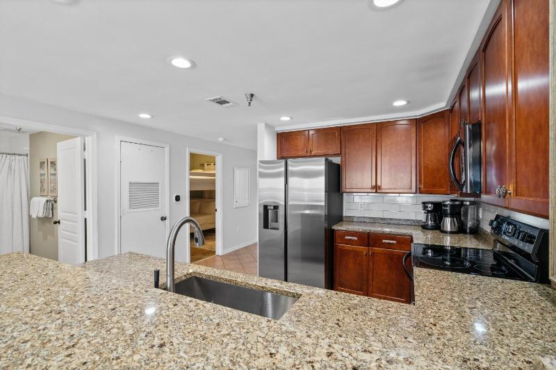 Emerald Isle Unit 607 - image 35